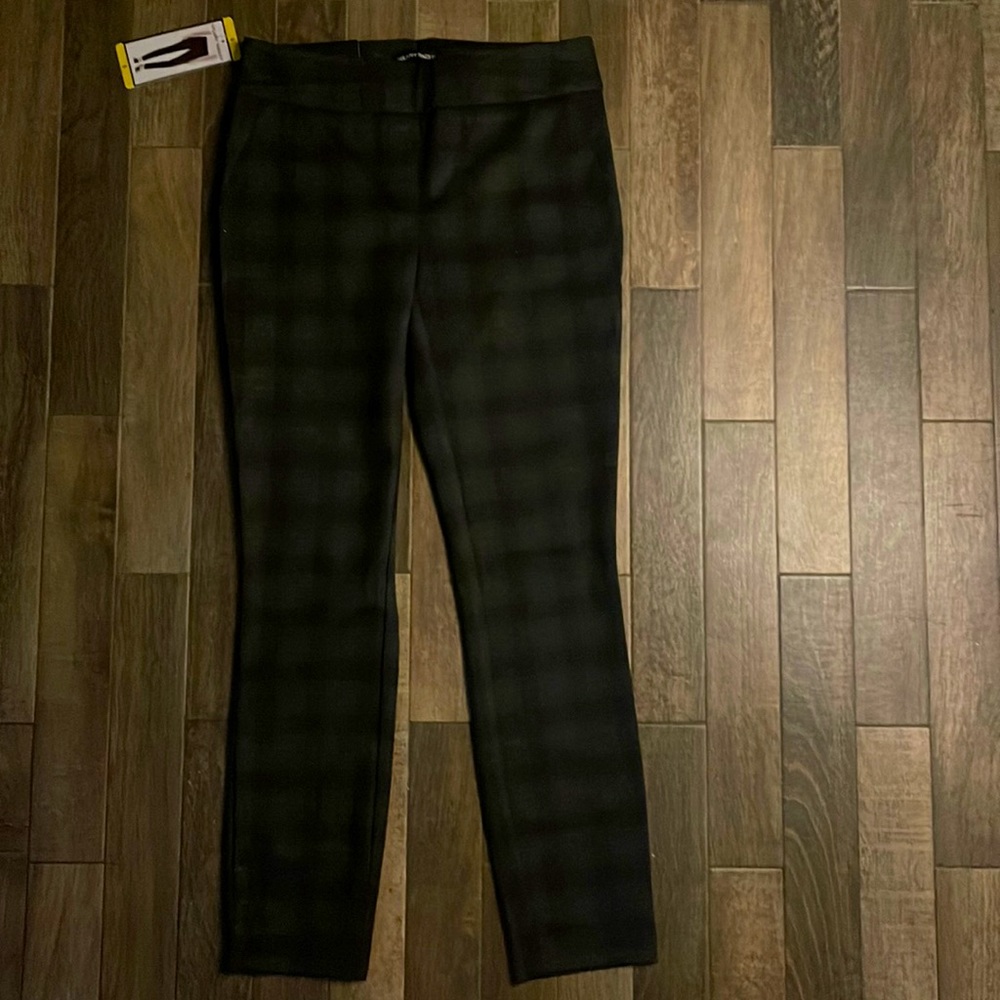 Plaid pull on skinny pants